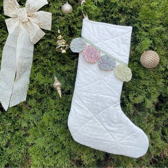 Secret Pocket Vintage Yo-Yo Quilt Flannel Christmas Stocking handmade - Picture 1 of 4